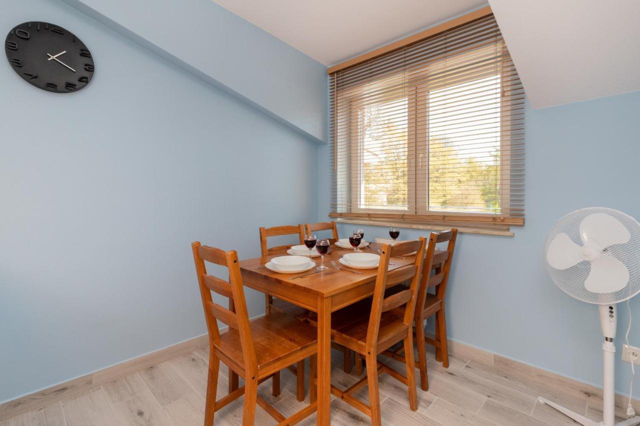 Comfy Studio Zamkowa 400M From The Beach By Noclegi Renters 帕克 外观 照片